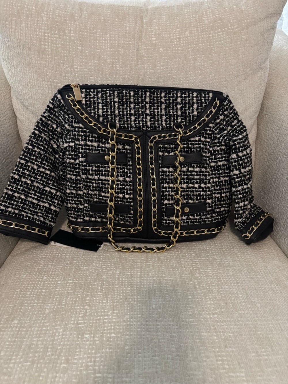 Black & White Tweed Chain-Trim Shoulder Bag